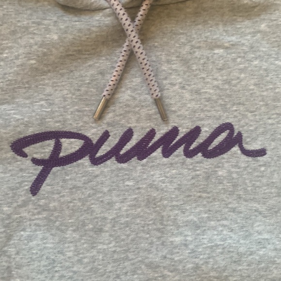 Puma Light Gray Hoodie Sweatshirt Purple Logo Size XL‎ Junior - Picture 3 of 6